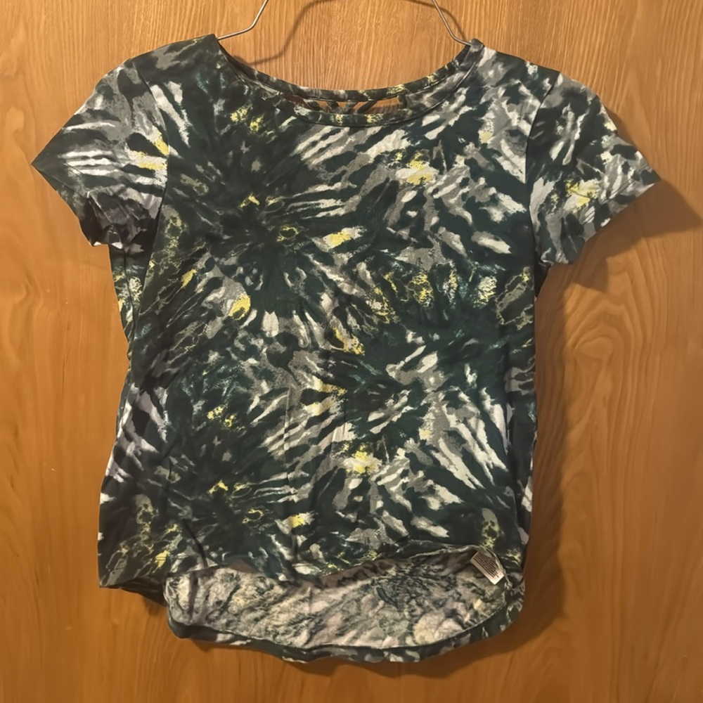 Old Navy green print shirt sz 8